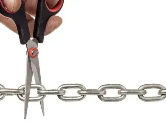 Ketika Disavow Backlink Website, Jangan Kehilangan Rank