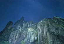 Batu Patapaan, Tempat Wisata Alam di Garut Batu Patapaan Tempat Wisata Alam di Garut