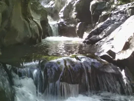 Curug Cibadak, Tempat Wisata di Garut Curug Cibadak, Tempat Wisata di Garut