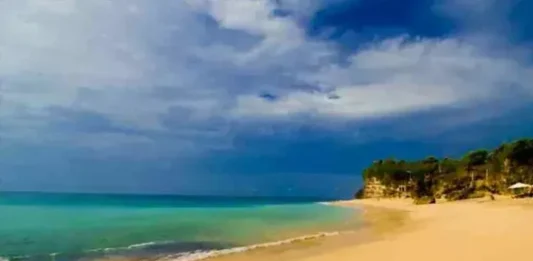 Pantai Cijeruk Indah, Tempat Wisata Indah di Garut Pantai Cijeruk Indah, Tempat Wisata Indah di Garut