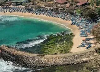 Pantai Rancabuaya, Wisata Alam Populer di Garut Pantai Rancabuaya, Wisata Alam Populer di Garut 2