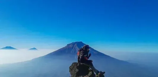 Gunung Alang-alang: Menyingkap Keindahan Nusantara Gunung Alang-alang