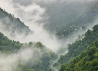 Gunung Ayamayam: Keindahan Tersembunyi di Jawa Tengah Gunung Ayamayam