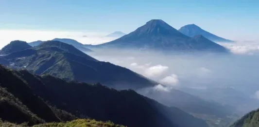 Gunung Bisma: Menjelajahi Keindahan di Jawa Tengah Gunung Bisma