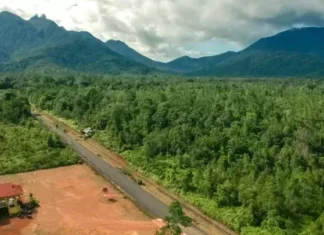 Gunung Daik: Permata Kepulauan Riau Gunung Daik