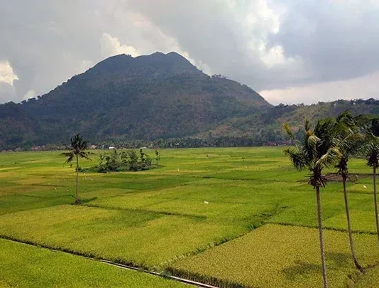 Gunung Haruman: Keindahan Alam yang Tersembunyi Gunung Haruman
