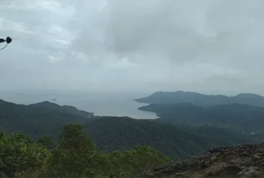 Gunung Jantan: Keajaiban Alam Pulau Natuna Gunung Jantan