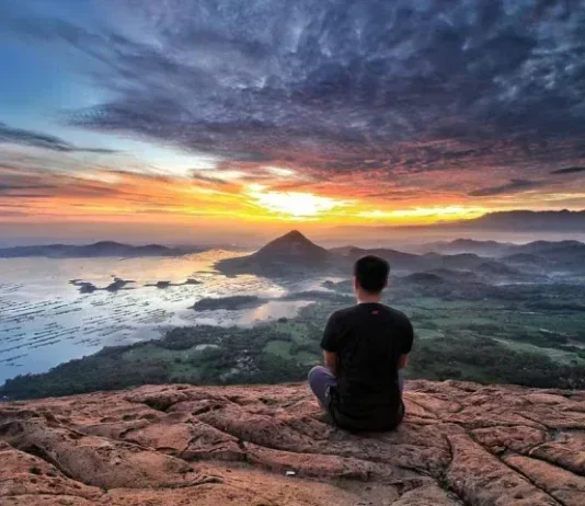 Gunung Lembu: Menelusuri Keindahan dan Keunikan Gunung Lembu