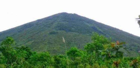 Gunung Lemongan