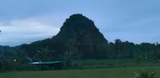 Gunung Nyungcung: Pesona Alam Budaya Jawa Barat Gunung Nyungcung