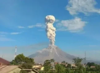 Gunung Sinabung