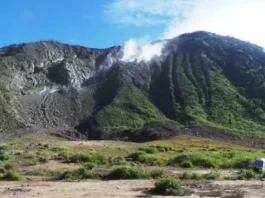 Gunung Talang: Pesona Alam di Sumatera Barat Gunung Talang