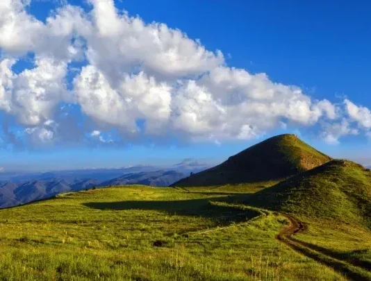 Gunung Wilis: Surga Tersembunyi di Jawa Timur Gunung Wilis