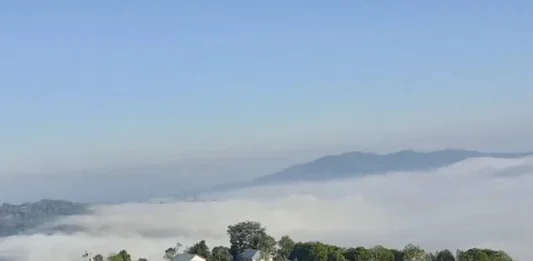Gunung Liangpahang: Menjelajahi Keindahan Alam Kalimantan Gunung Liangpahang