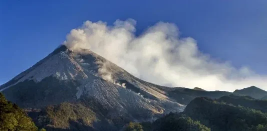 Gunung Wagir Jampang: Keindahan Alam di Jawa Tengah Gunung Wagir Jampang