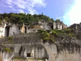 Pegunungan Kapur Utara: Keindahan Karst yang Menakjubkan Pegunungan Kapur Utara