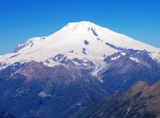 Barisan Sudirman Keajaiban Alam dan Petualangan Ekstrem Barisan Sudirman