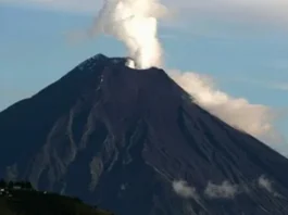Gunung Awu di Sulawesi Pesona dan Petualangan Gunung Awu