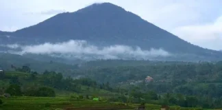 Gunung Batukaru
