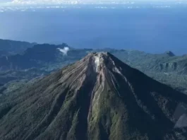 Gunung Ebulobo Keajaiban Alami Nusa Tenggara Timur Gunung Ebulobo