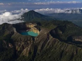 Gunung Lewotobi Laki-laki Keajaiban Alam di Nusa Tenggara Gunung Lewotobi Laki-laki