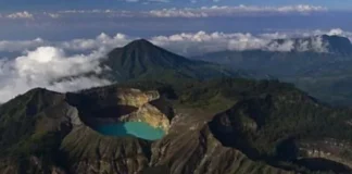 Gunung Lewotobi Perempuan