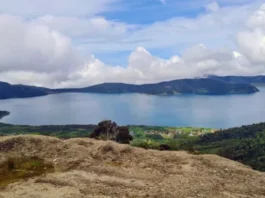 Gunung Mebo Pesona Tersembunyi di Ujung Timur Indonesia Gunung Mebo