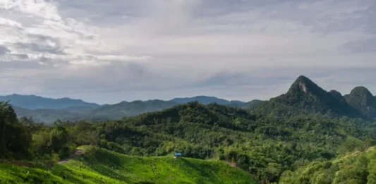 Pegunungan Meratus Keindahan Alam di Kalimantan Pegunungan Meratus