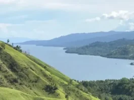 Gunung Sahuwai di Maluku Menyingkap Keindahan di Ketinggian Gunung Sahuwai